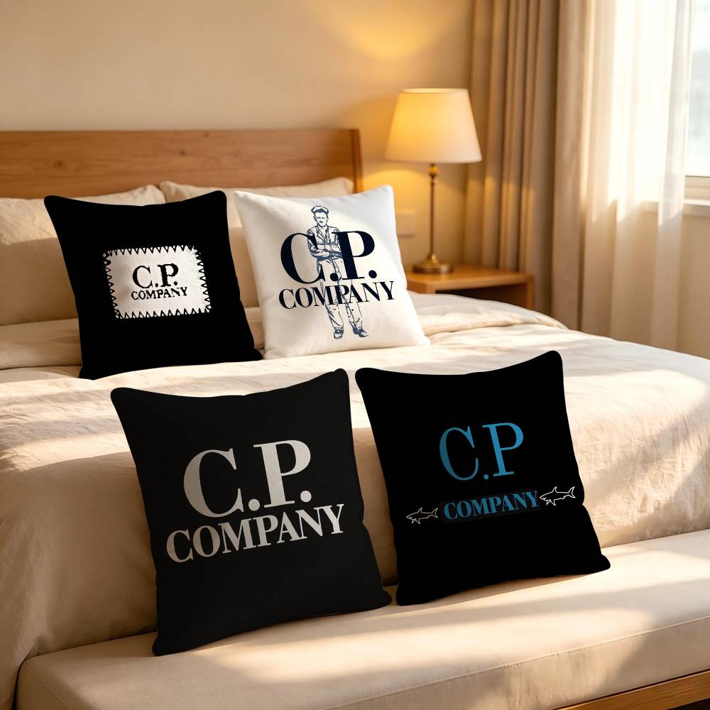 Luxury C-P C-CompanyS cushion  - Home Textiles Company recension och pris