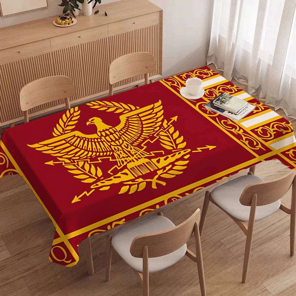 Roman S-SPQRs logo Rectangular - Home Textiles Today Logo recension och pris